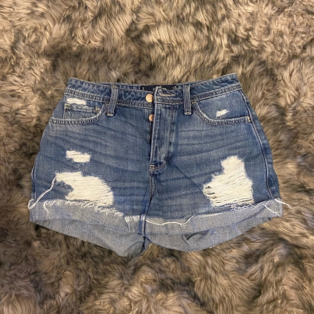 Hollister mom shorts